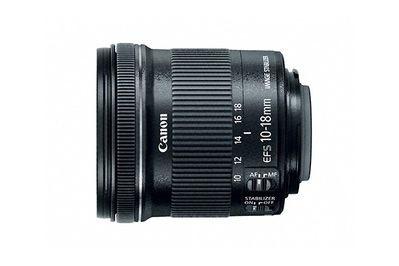 Canon EF-S 10-18mm f/4.5-5.6 IS STM, for landscapes and tight spaces