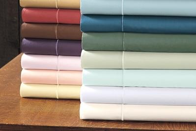 Cuddledown 400 Thread Count Solid Sateen Duvet Cover, a luxurious cover in saturated colors