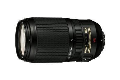 Nikon AF-S VR Zoom-Nikkor 70–300mm f/4.5–5.6G IF-ED, a far-reaching zoom at an affordable price