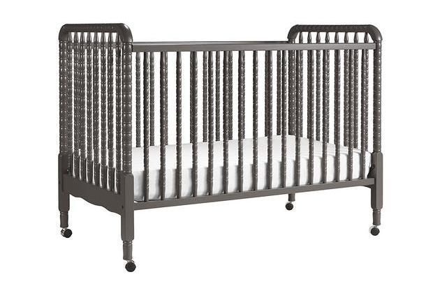 DaVinci Jenny Lind 3-in-1 Convertible Crib, vintage style, modern colors