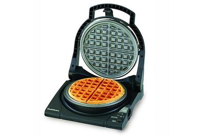 Chef’sChoice WafflePro Classic Belgian 840B, our pick