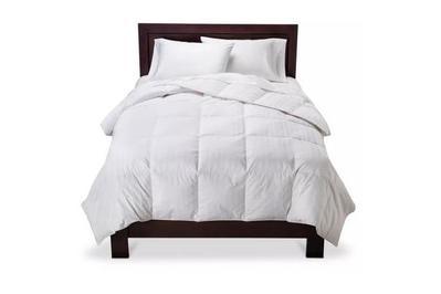 Target Fieldcrest Warmest Down Comforter, a bargain down comforter