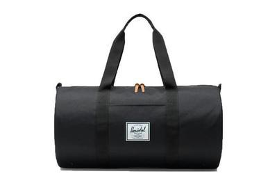 Herschel Supply Co. Sutton Duffle Mid-Volume, an affordable bag for daily use
