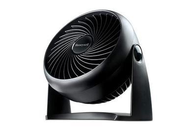 Honeywell TurboForce Air Circulator Fan HT-900, effective and affordable